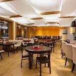 Toliar&wellness Hotel