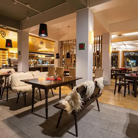 Toliar & Wellness فندق Štrbské Pleso