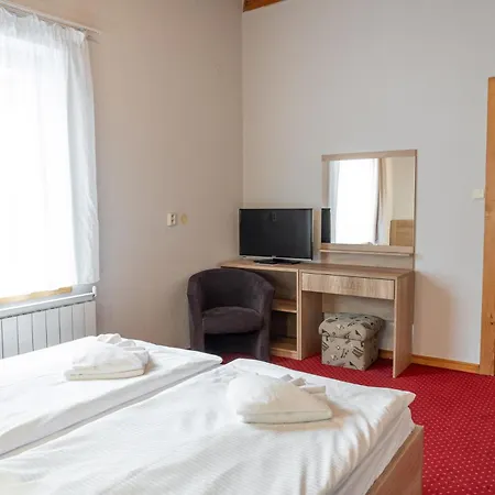 Hotel Toliar & Wellness 3*