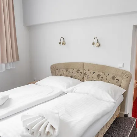 Hotel Toliar & Wellness 3*