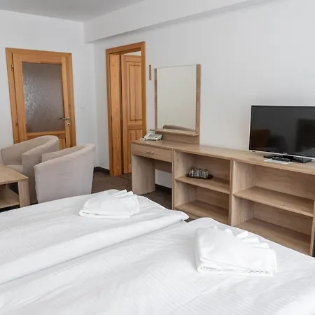 Hotel Toliar & Wellness Štrbské Pleso