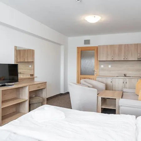 Hotel Toliar & Wellness 3*