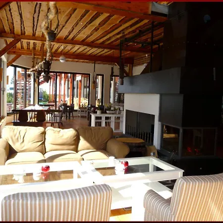 Toliar & Wellness Hotel